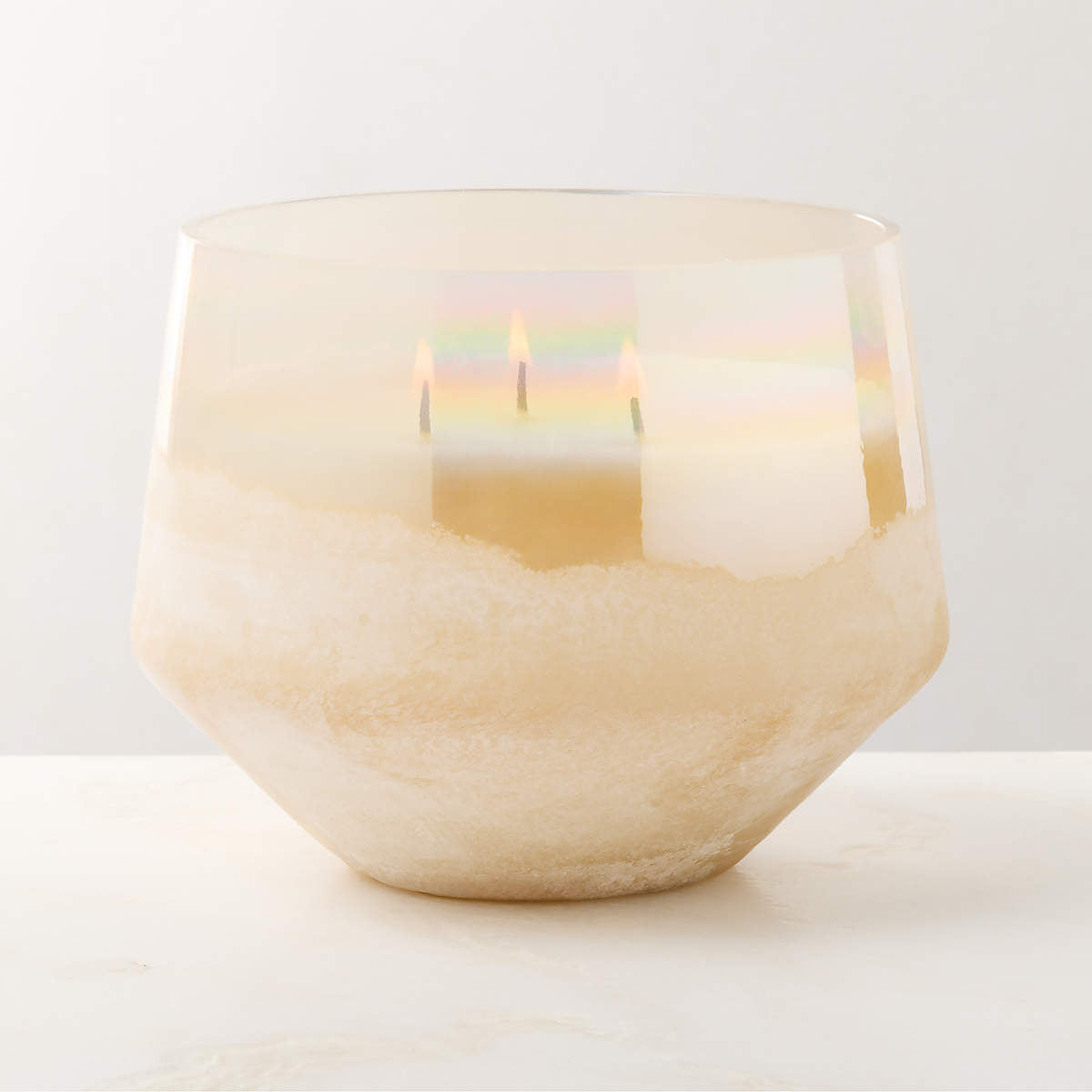 Illume Winter White Large Baltic Glass Candle