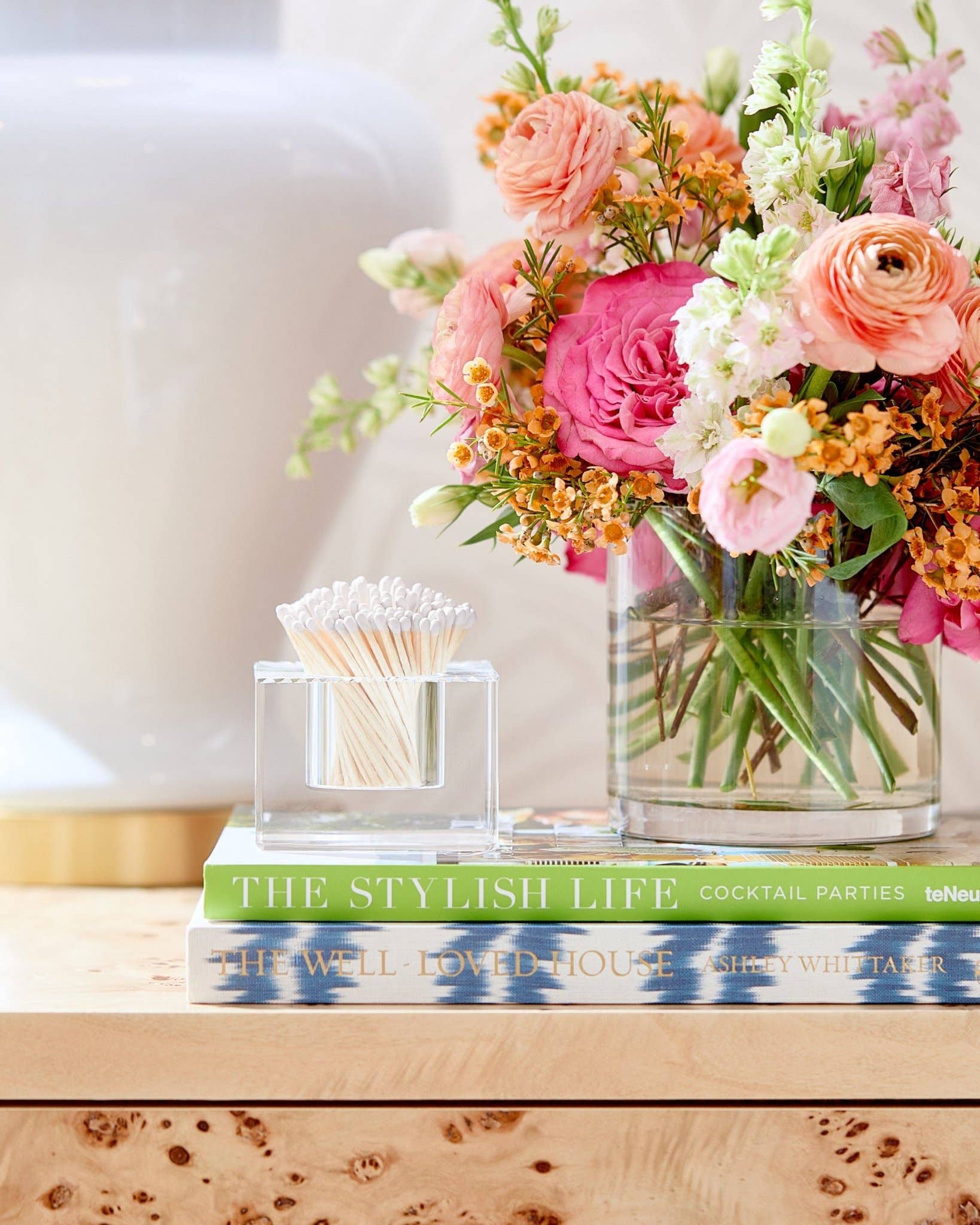 Square Match Striker | White Matches