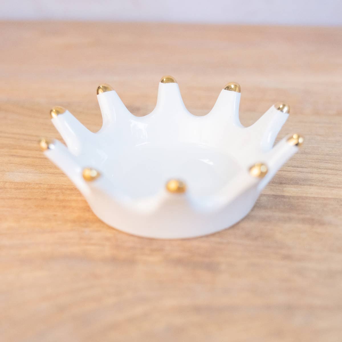 Royal Crown Trinket Dish   White/Gold   4.25"