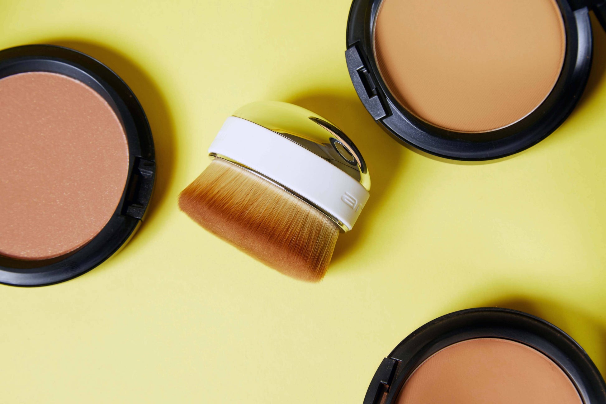 Elite Mirror Palm Brush Mini