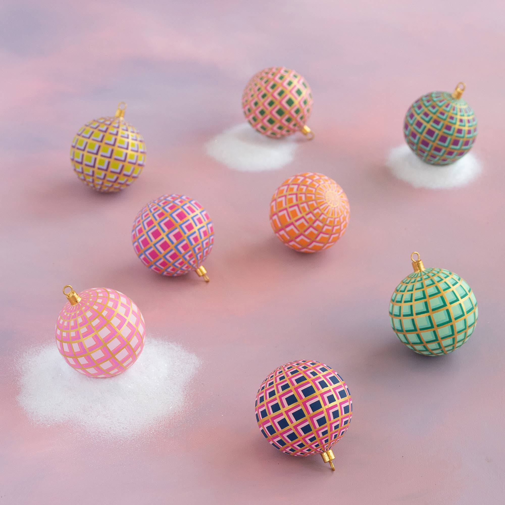 Art Deco Plaid Ball Orn, 8 Asst, Papermache, 4”