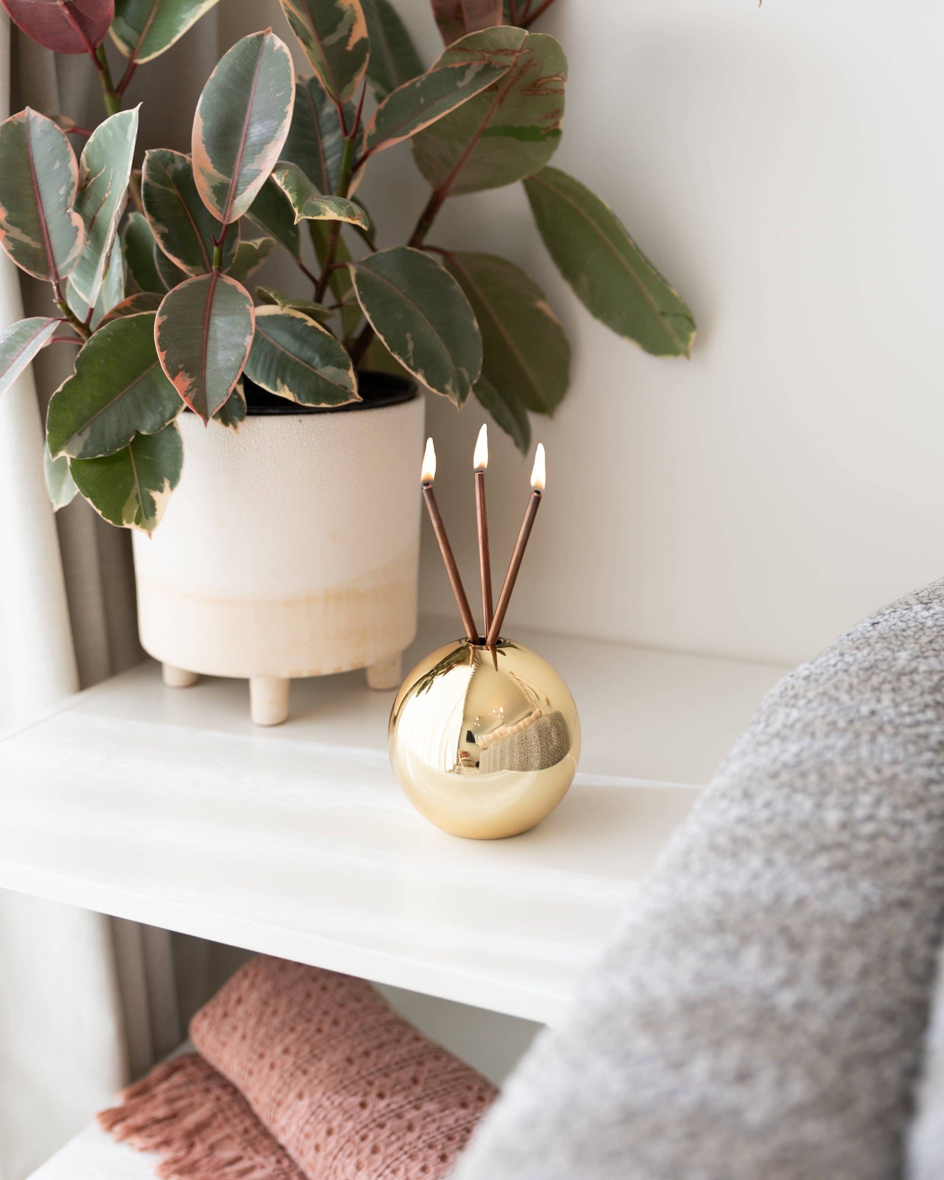 Neva Vase, Gold Metallic Candle Holder