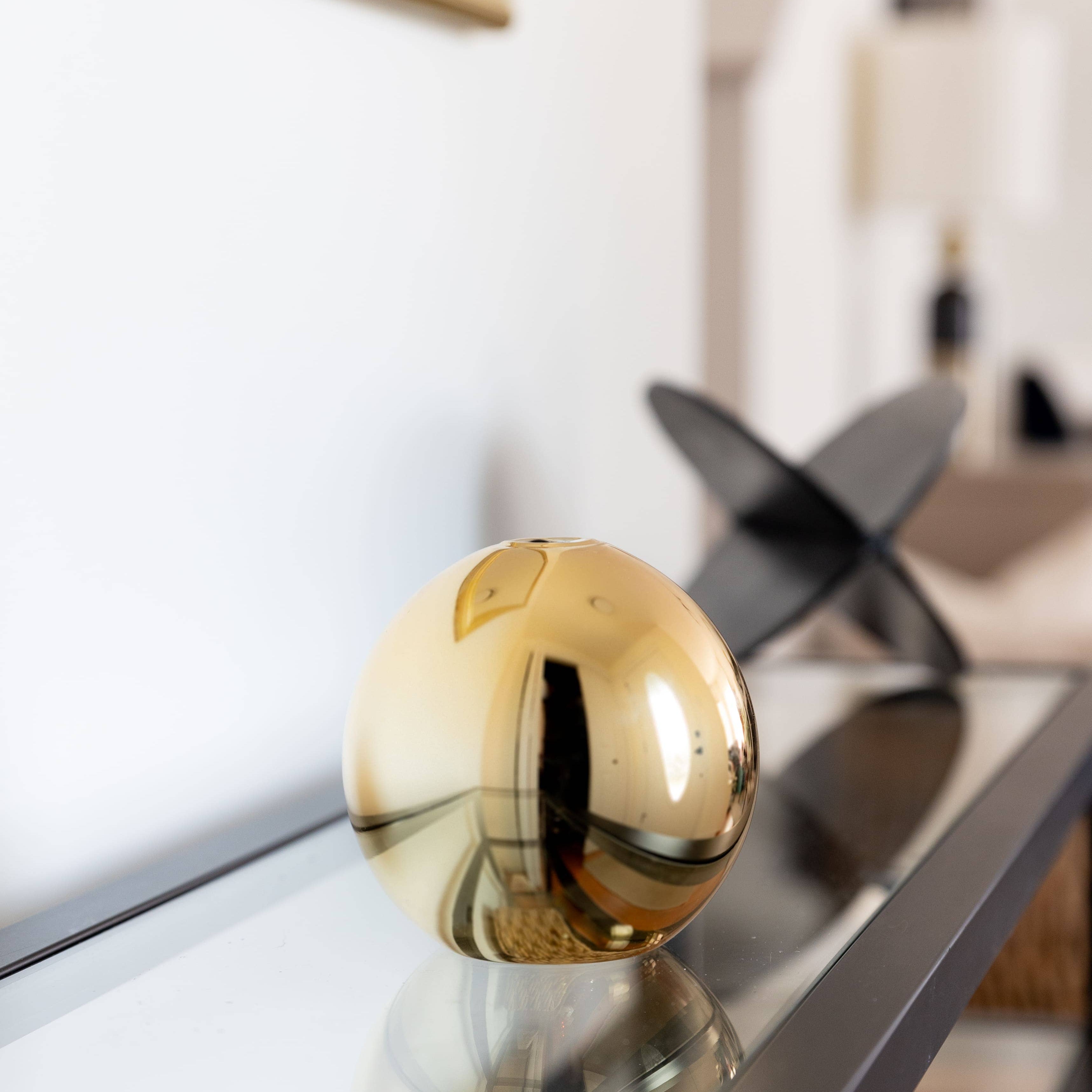 Neva Vase, Gold Metallic Candle Holder