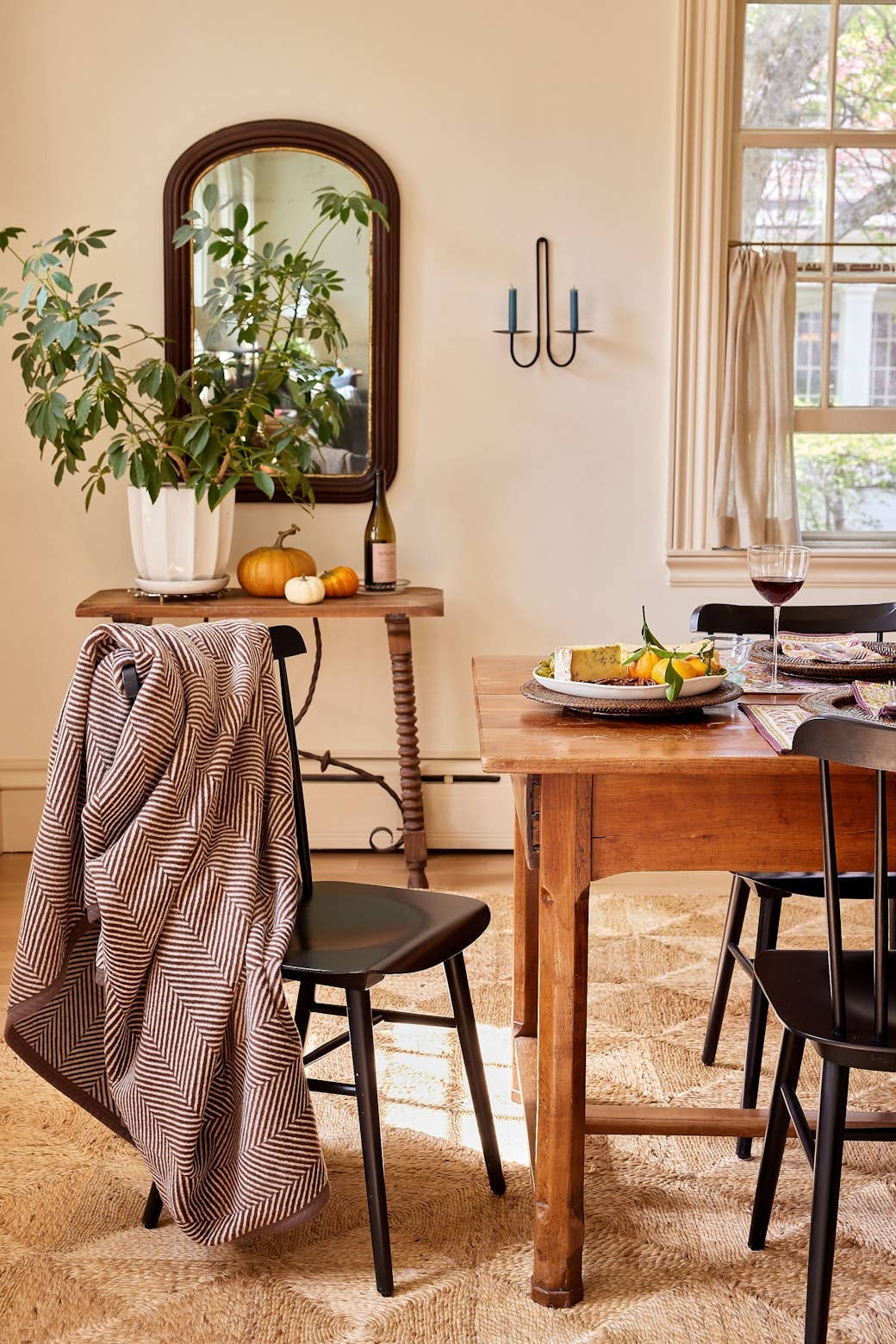 Harborview Herringbone Chocolate Blanket