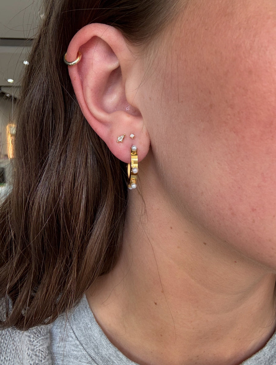 Belle Pearl Hoops