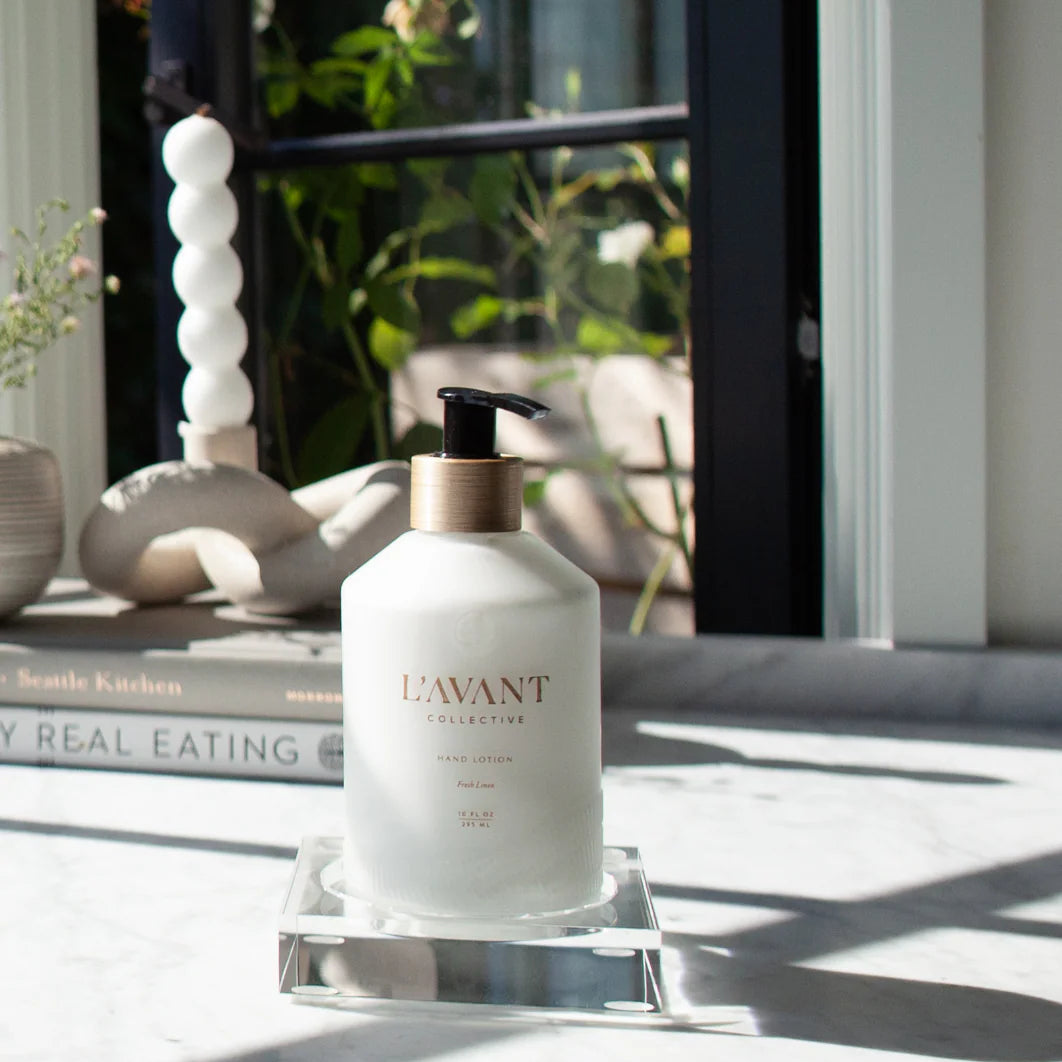 Small L’avant Lucite Tray