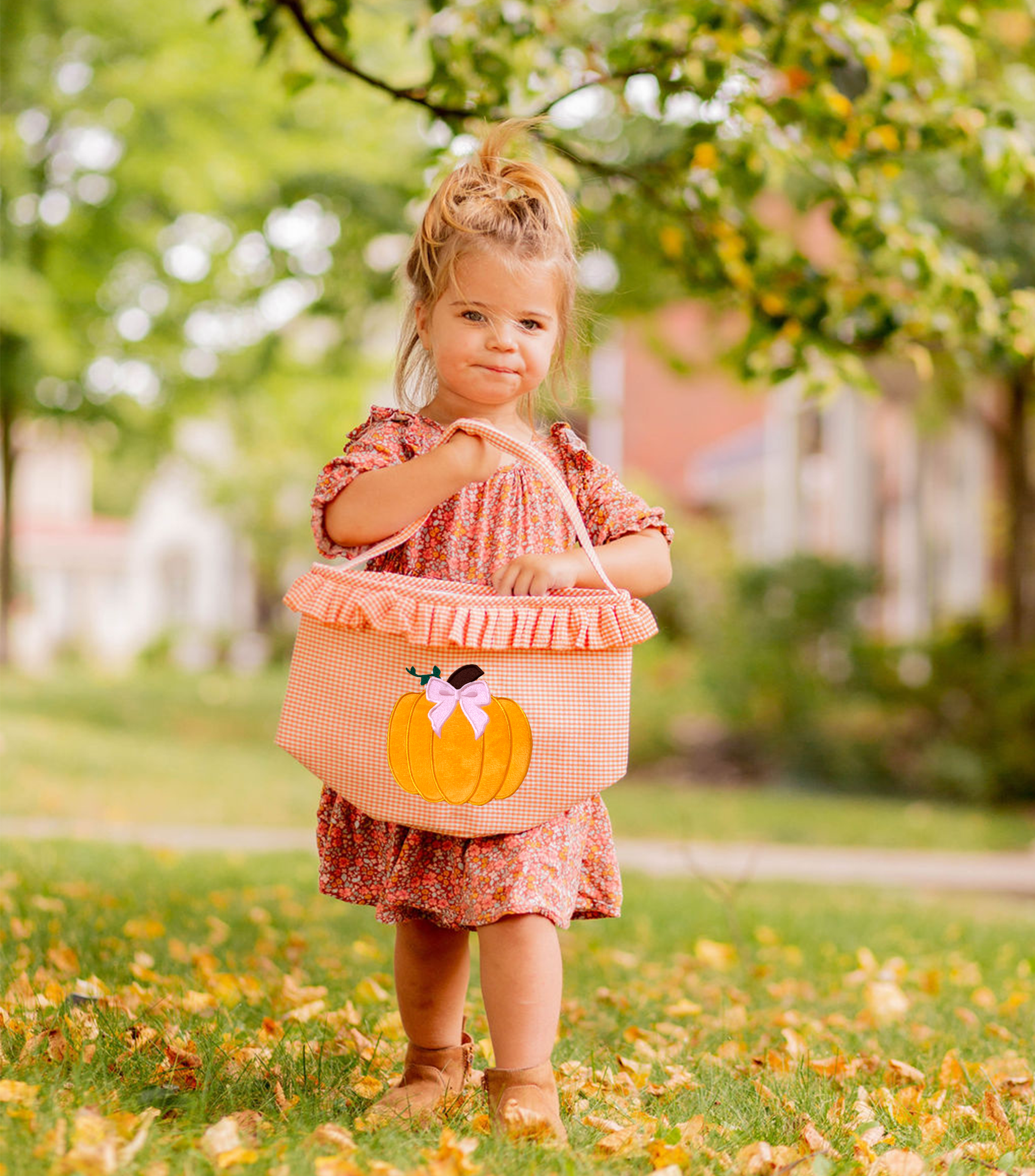 Halloween Ruffled Pumpkin Tote