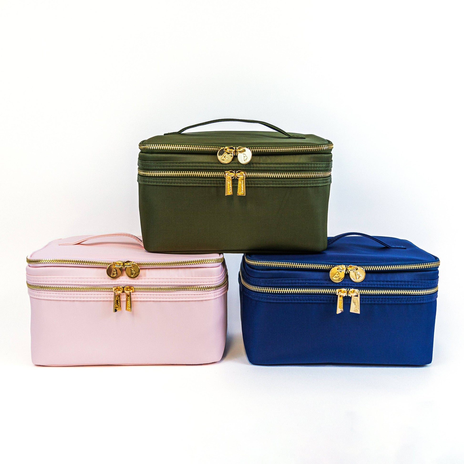 Trvl x Biscuit Shelby Green Train Case